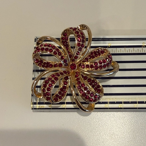 Monet Gold and Red Floral Brooch - Picture 3 of 7